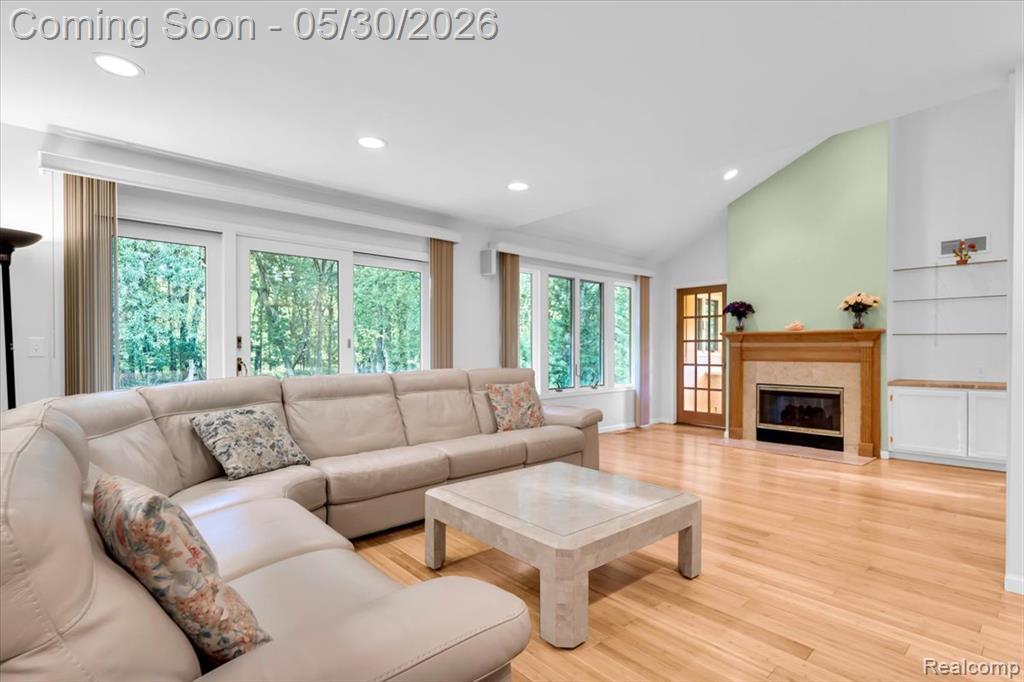 29100 Creek Bend Drive, Farmington, MI 48331 — Photo 6