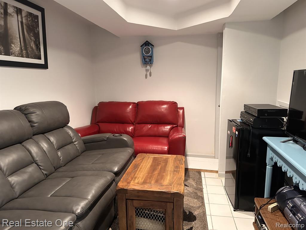 5505 Walnut Circle W, West Bloomfield, MI — Photo 23