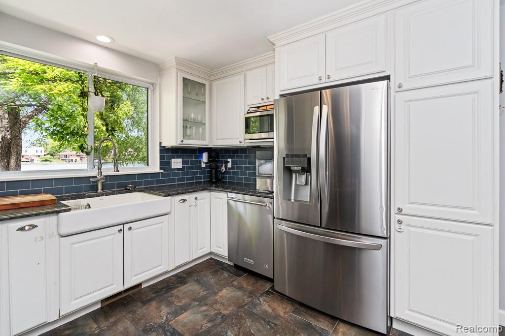 1847 Lyster Lane, Troy, MI 48085 — Photo 18