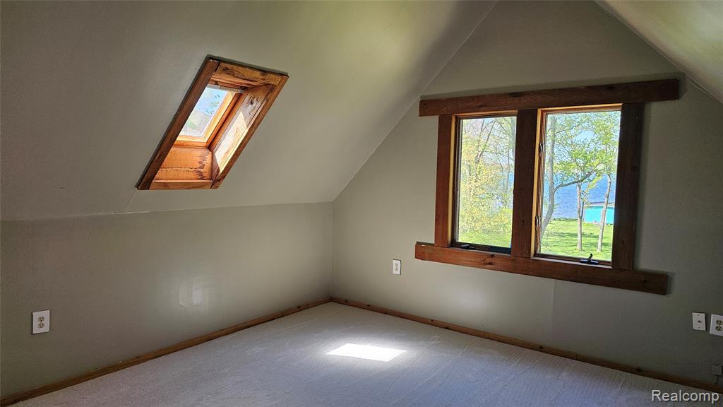 9847 Portage Lake Avenue, Pinckney, MI 48169 — Photo 12