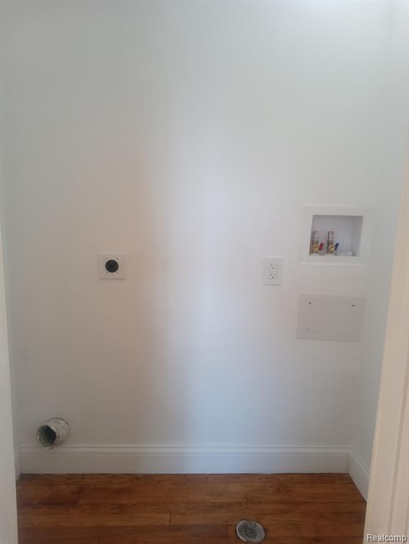 14044 Woodmont Avenue, Detroit, MI 48227 — Photo 7
