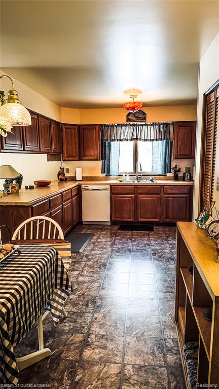 3839 W Pinewood Drive, Roscommon, MI 48653 — Photo 15