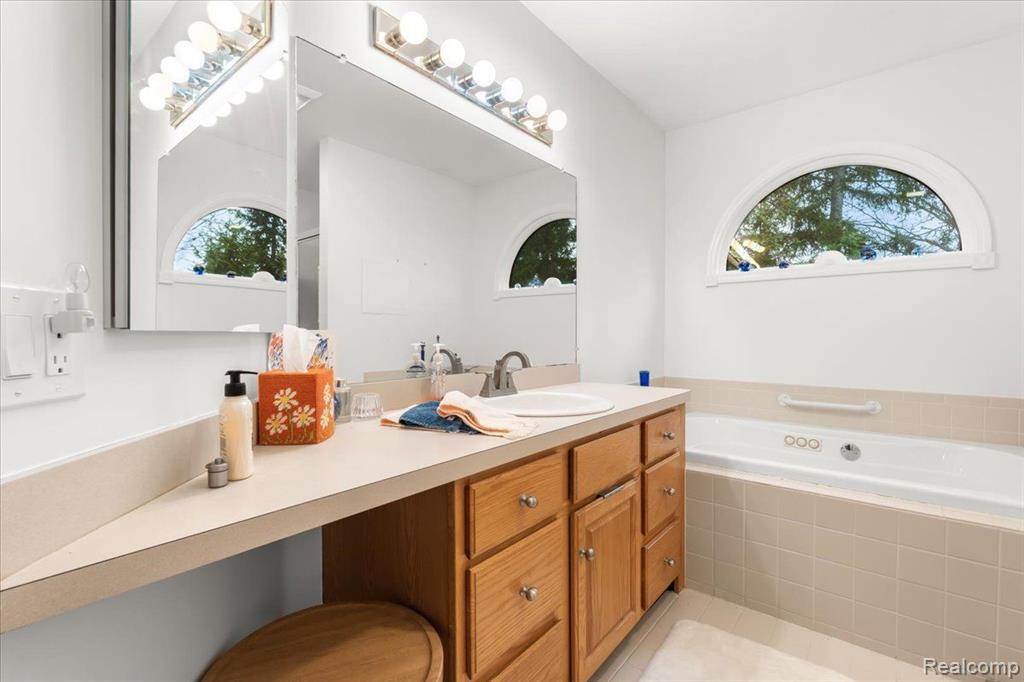 502 GALEN Circle, Unit #1, Ann Arbor, MI 48103 — Photo 22