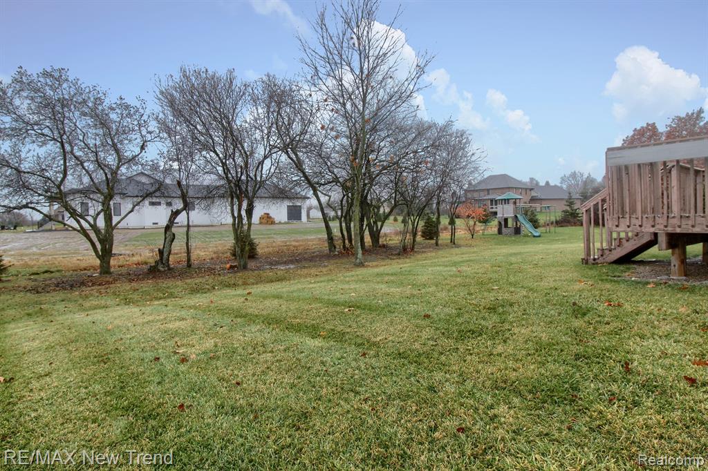 508 HEARTWOOD Lane, Saline, MI 48176 — Photo 36
