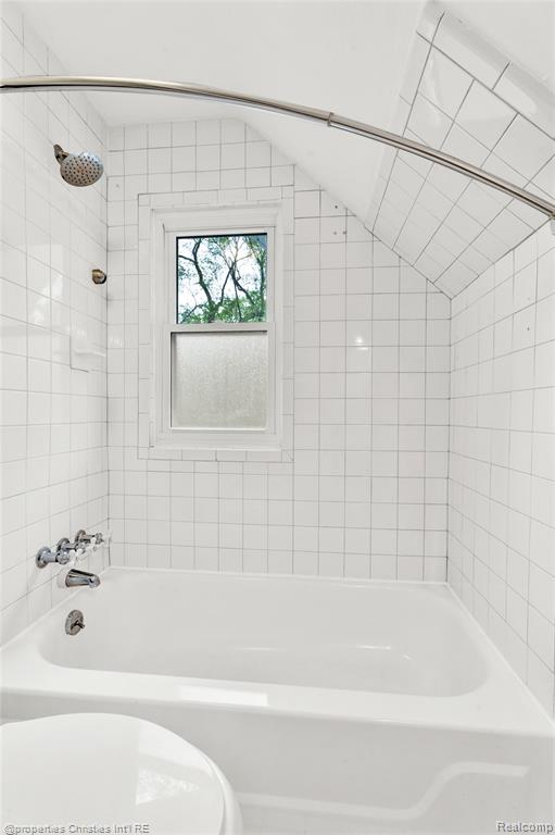 813 Catalpa Drive, Royal Oak, MI 48067 — Photo 18