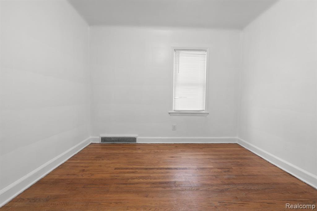 16709 Lindsay Street, Detroit, MI 48235 — Photo 17