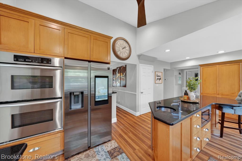 30261 Ardmore Drive, Farmington, MI 48334 — Photo 5