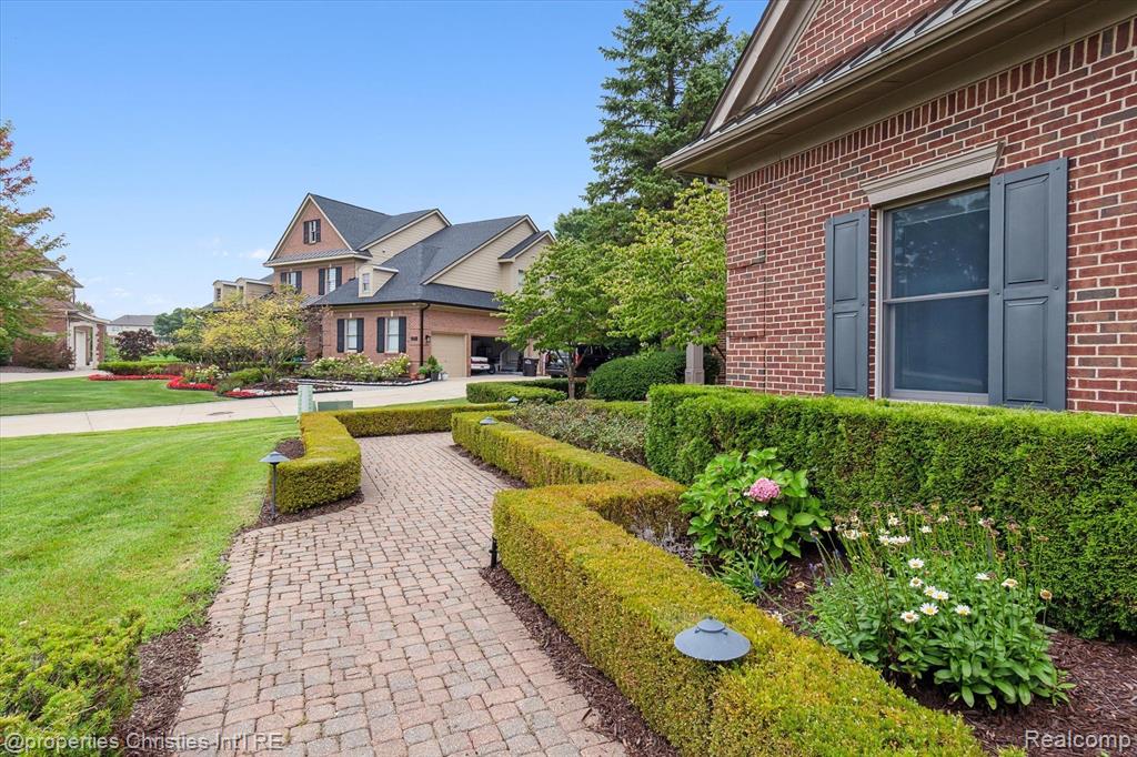 47196 MERION Circle, Northville, MI 48168 — Photo 64