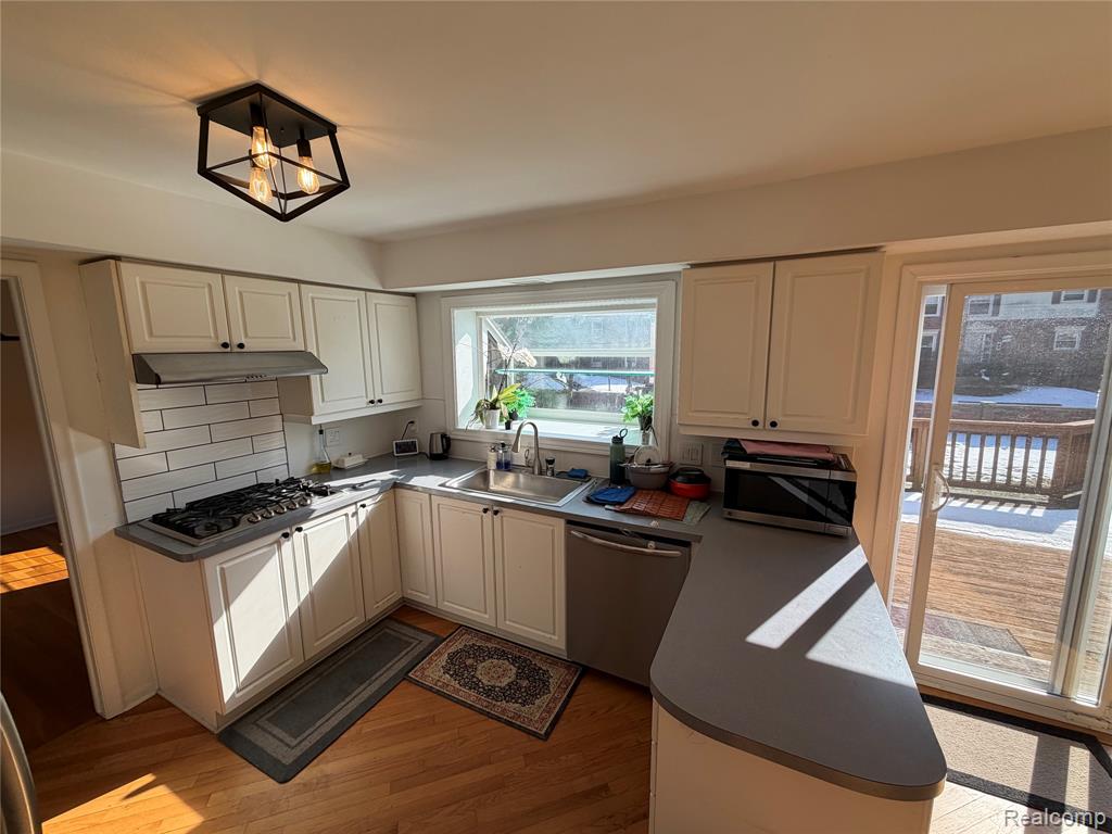 4205 Pinehurst Drive, West Bloomfield, MI — Photo 10