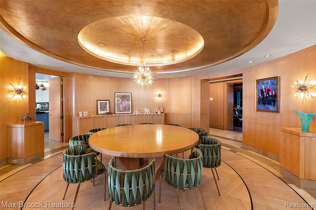 4740 Dow Ridge Road, Orchard Lake Village, MI, 48324