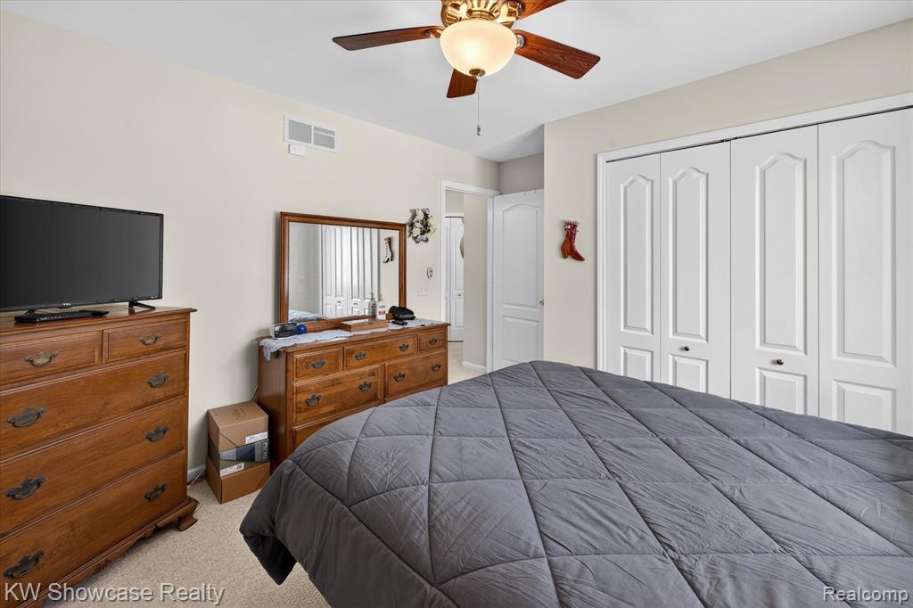 802 Red Maple Lane, Wixom, MI 48393 — Photo 22