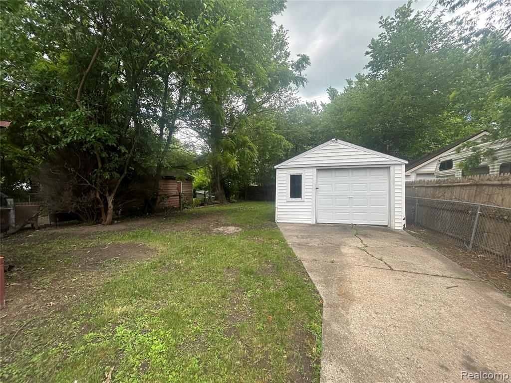 5290 University Place, Detroit, MI 48224 — Photo 29