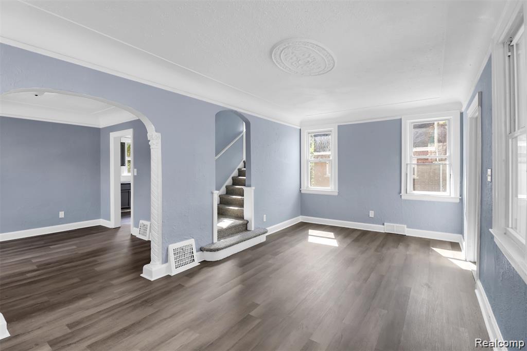 16588 Woodingham Drive - Photo 4