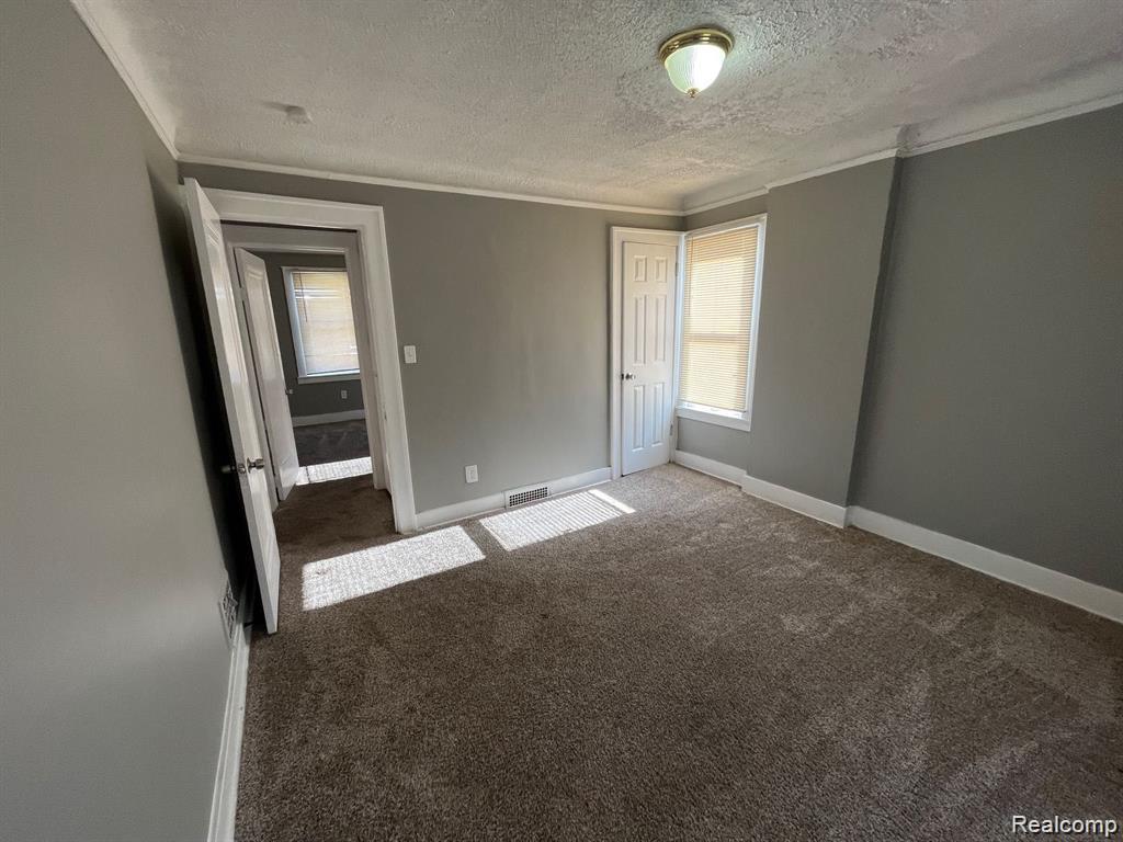 10030 Hartwell Street, Detroit, MI 48227 — Photo 5