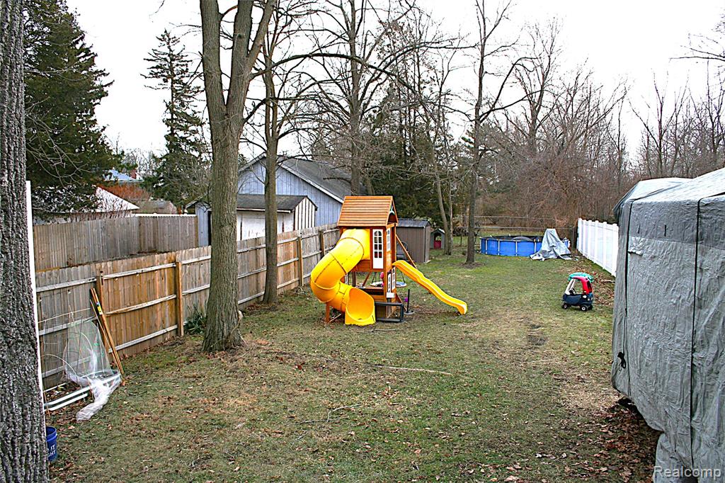 635 Laplaisance Road, Monroe, MI 48161 — Photo 19
