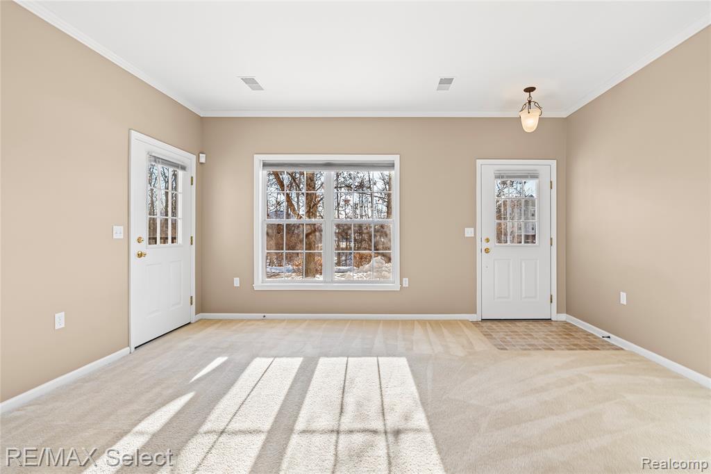 753 Eagle Drive, Fenton, MI 48430 — Photo 13