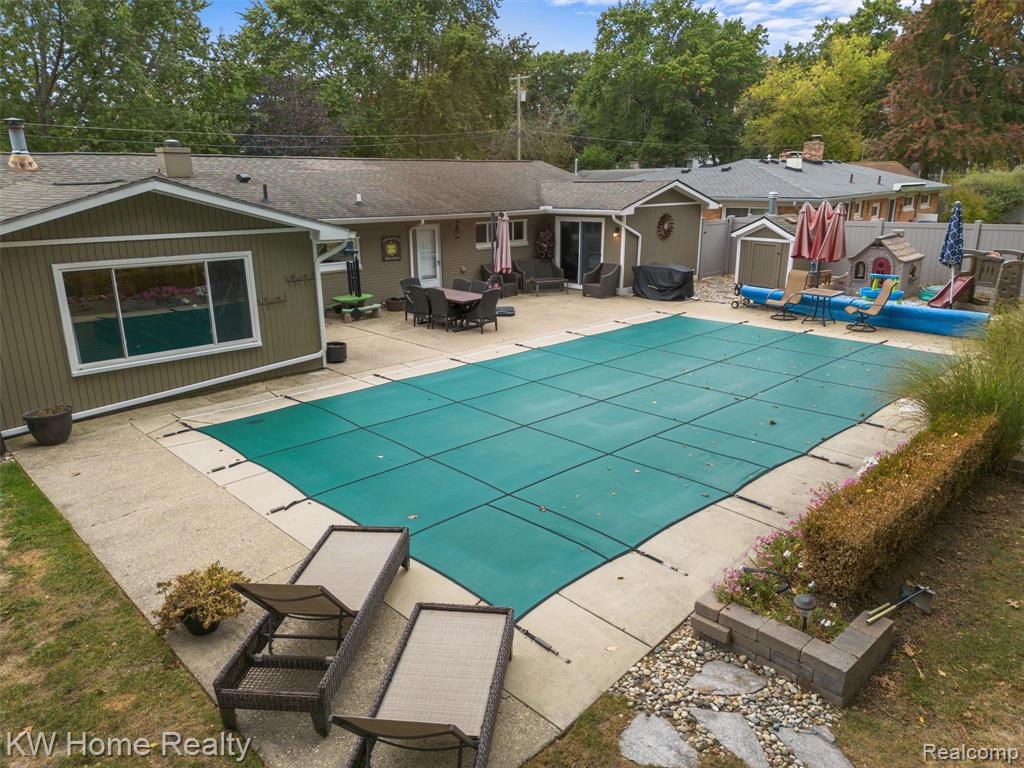 8648 Golfside Drive, Commerce Twp, MI 48382 — Photo 33