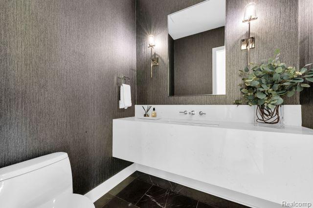 8343 STONEY CREEK Drive, South Lyon, MI 48178 — Photo 7