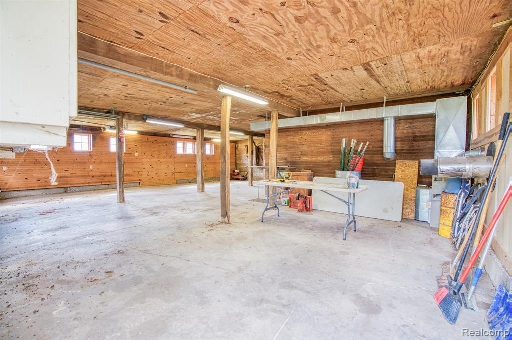 5430 E Columbia Road, Webberville, MI 48892 — Photo 28