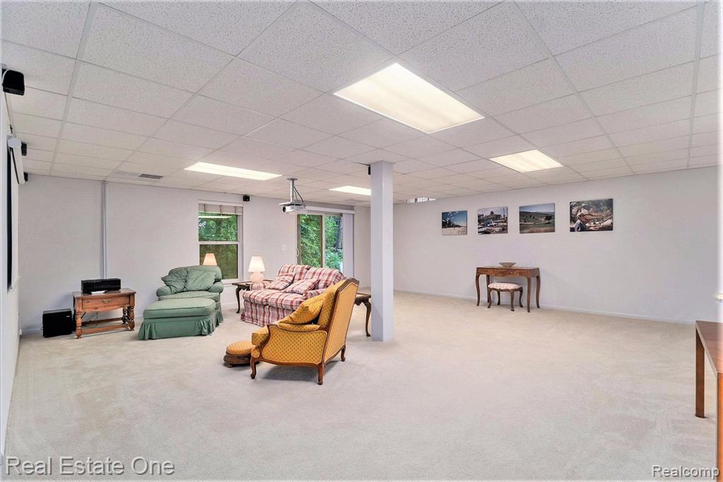 40832 LENOX PARK Drive, Novi, MI 48377 — Photo 19