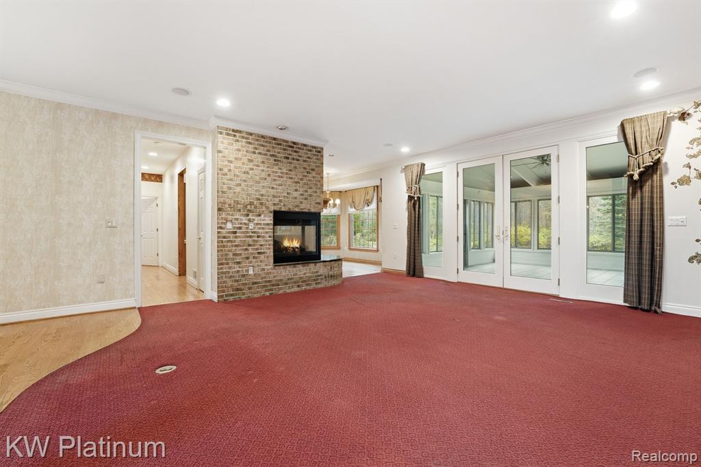 3365 Shorewood Avenue, Fort Gratiot, MI 48059 — Photo 4