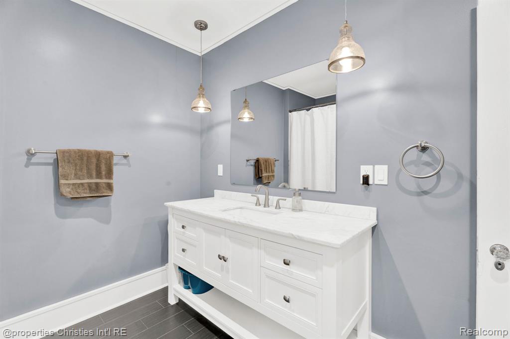607 Knowles Street, Royal Oak, MI 48067 — Photo 23