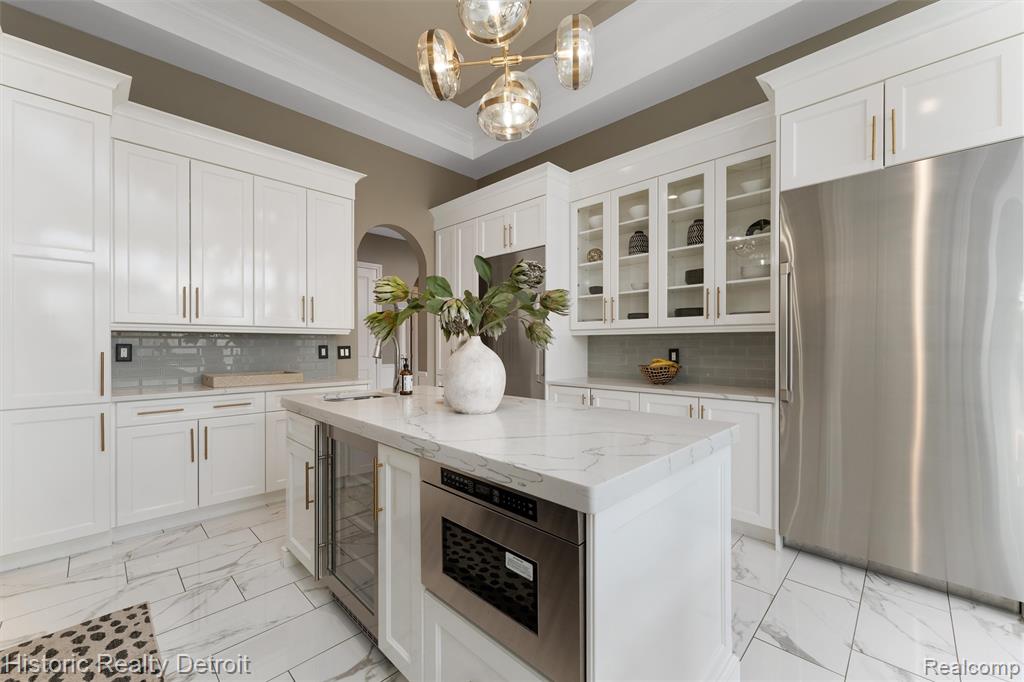 5695 N Branford Drive N, West Bloomfield, MI — Photo 21