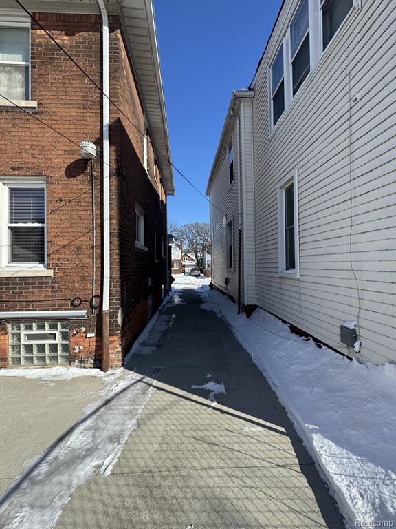 3805 Seneca Street, Detroit, MI 48214 — Photo 16