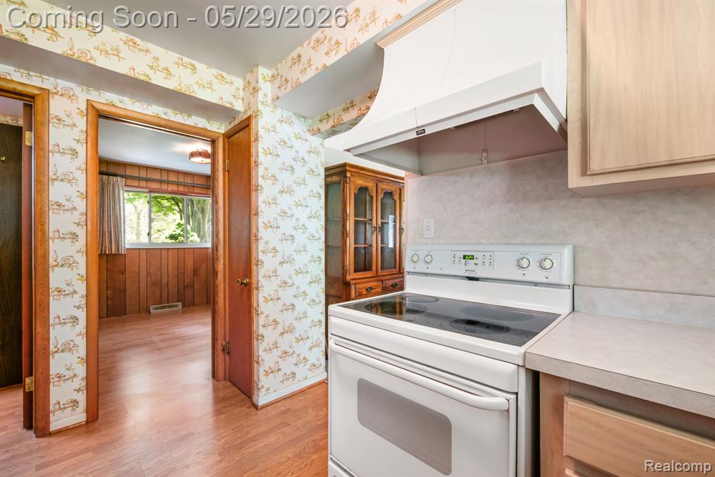38230 Chartier Street, Harrison Township, MI — Photo 17