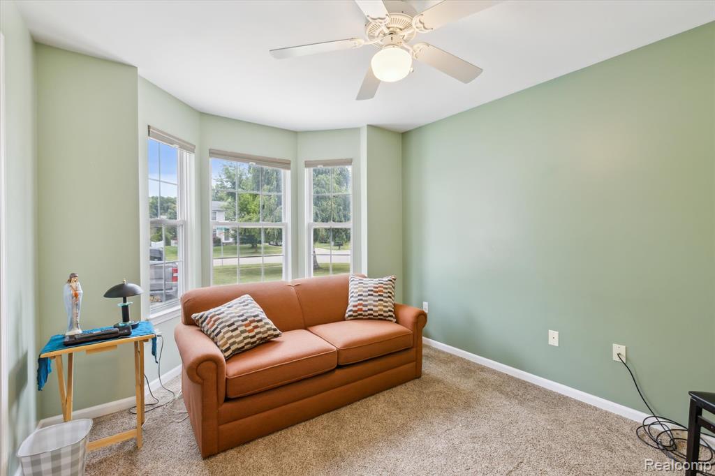 7206 Glen Oak Court, Grand Blanc, MI 48439 — Photo 11