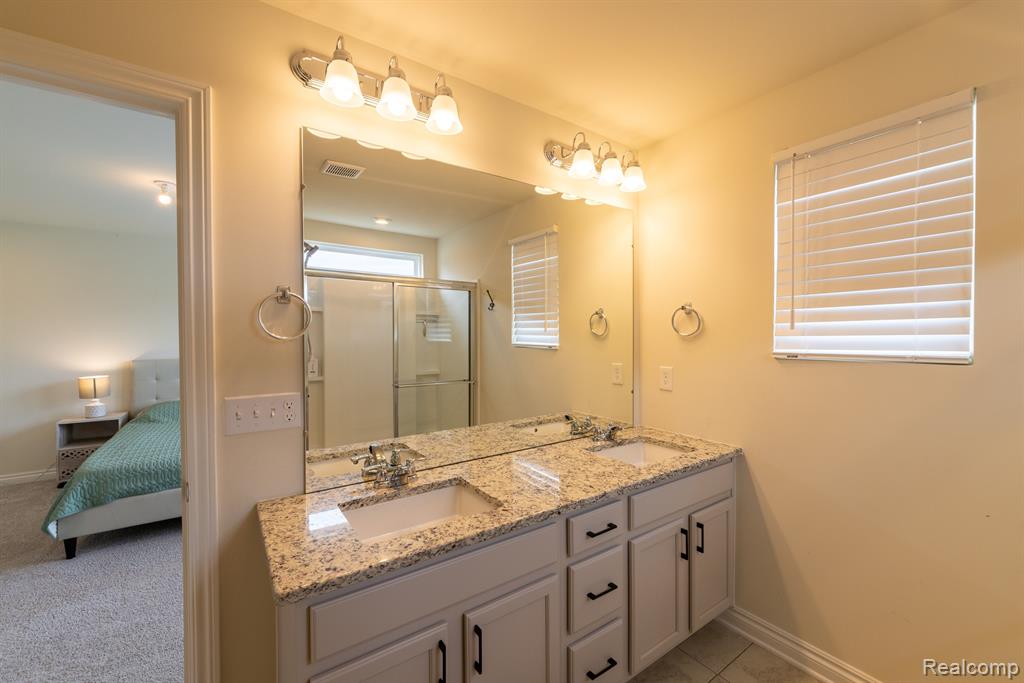 4878 BROOMFIELD Way, Lake Orion, MI — Photo 17