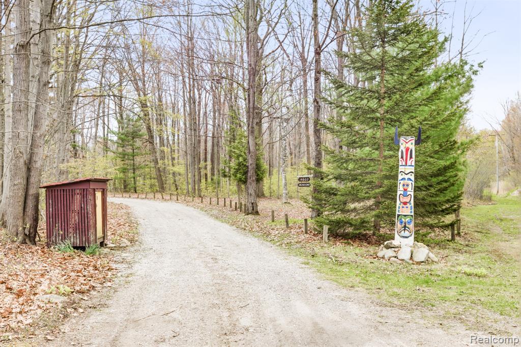 4602 Howard Road, Kimball, MI — Photo 4