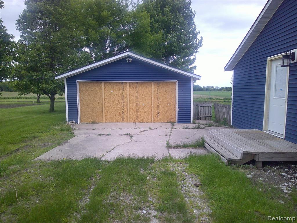 7499 Burt Road, Birch Run, MI 48415 — Photo 3