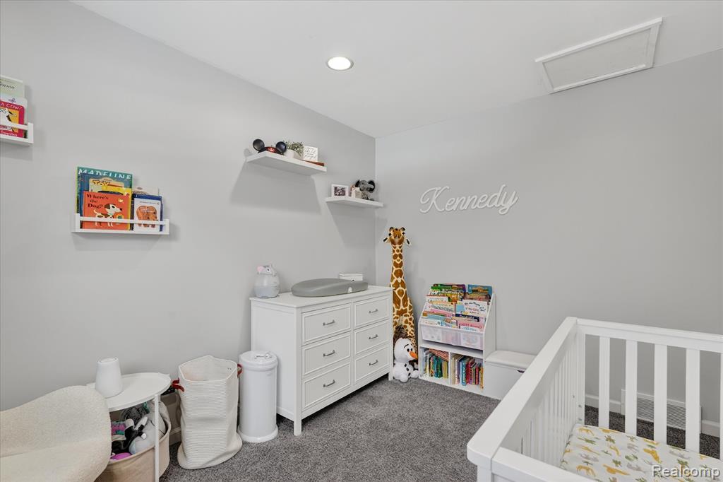 743 Dunreath Street, Walled Lake, MI 48390 — Photo 15