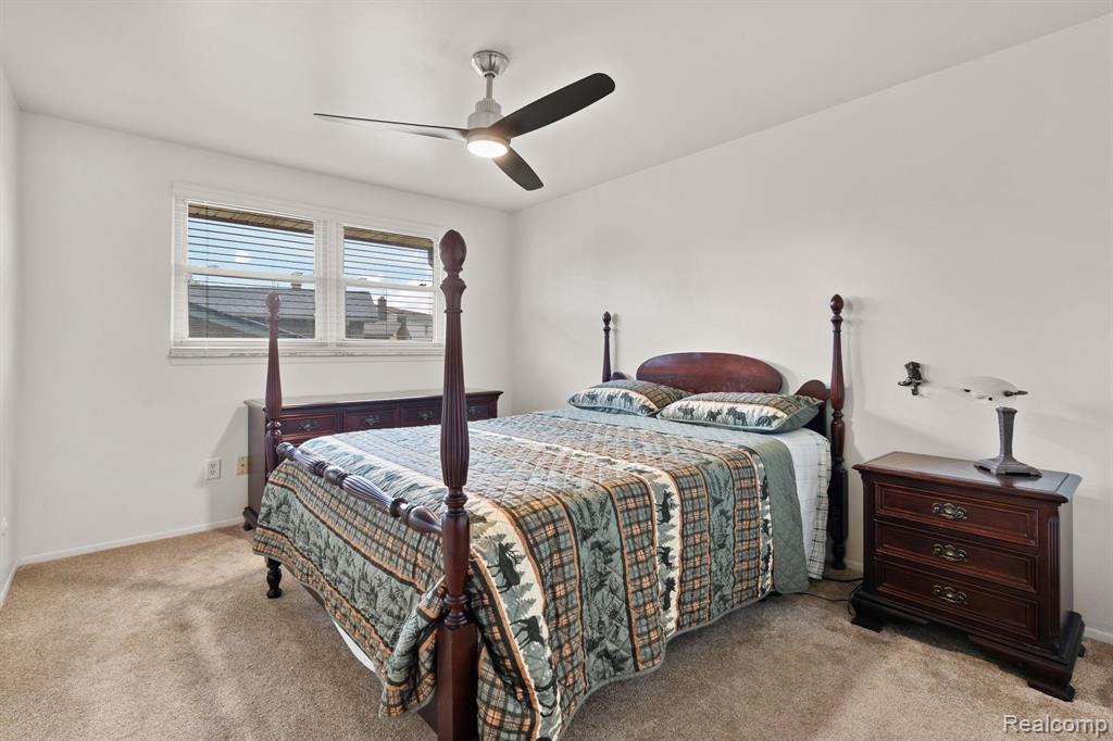44089 Harsdale Drive, Canton, MI 48187 — Photo 48
