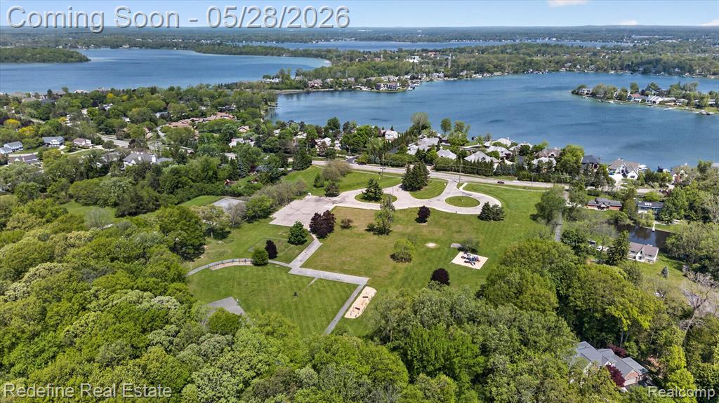 4296 Barcroft Way, West Bloomfield, MI 48323 — Photo 65