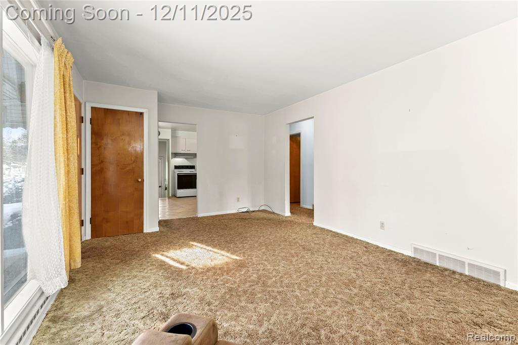 680 Lincoln Street, Lapeer, MI 48446 — Photo 8