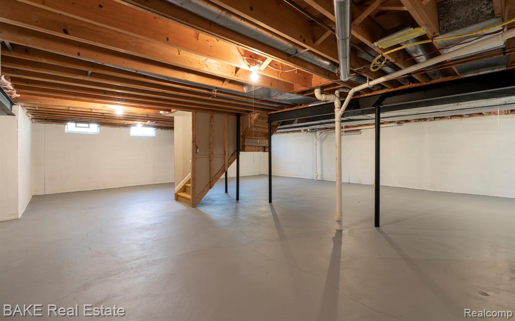 10000 Red Maple Drive, Plymouth, MI 48170 — Photo 46