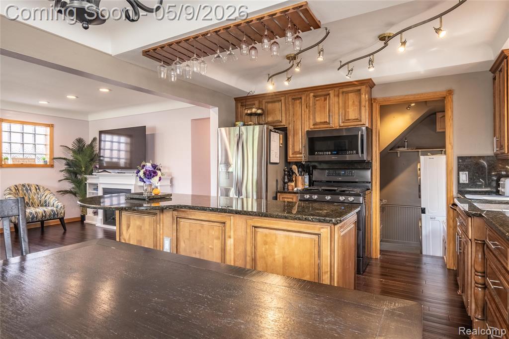 22501 Maple Street, Saint Clair Shores, MI 48081 — Photo 4