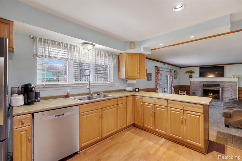 50662 Bower Drive, Chesterfield, MI 48047 — Photo 11
