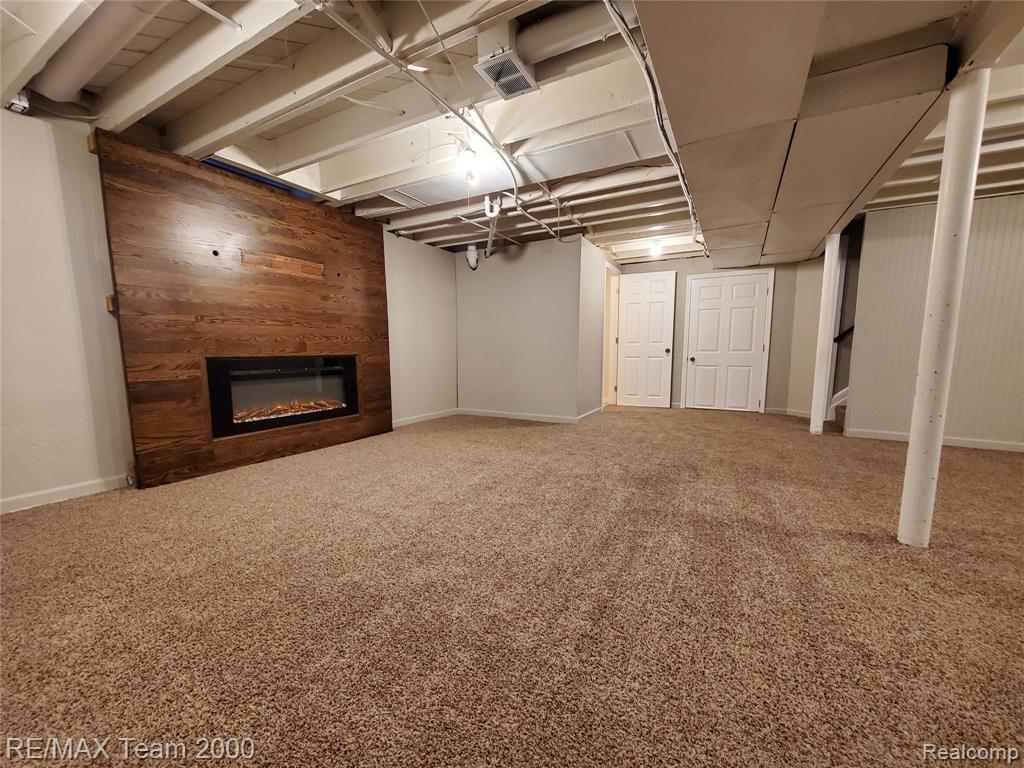 5605 MERRICK Street, Dearborn Heights, MI 48125 — Photo 16