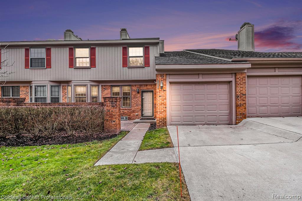 7360 MEADOWRIDGE Drive, West Bloomfield, MI — Photo 2