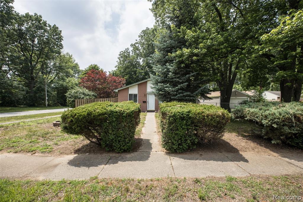 6580 Troy Street, Taylor, MI 48180 — Photo 2