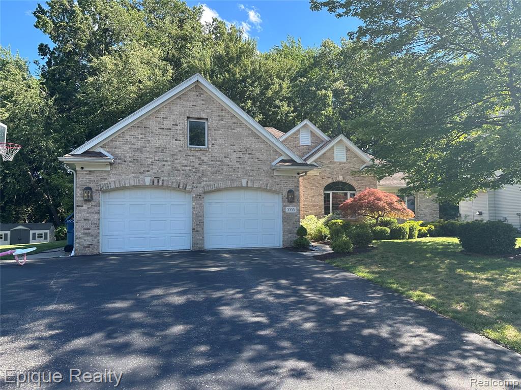3333 Hemmingway Lane, Lambertville, MI 48144 — Photo 2