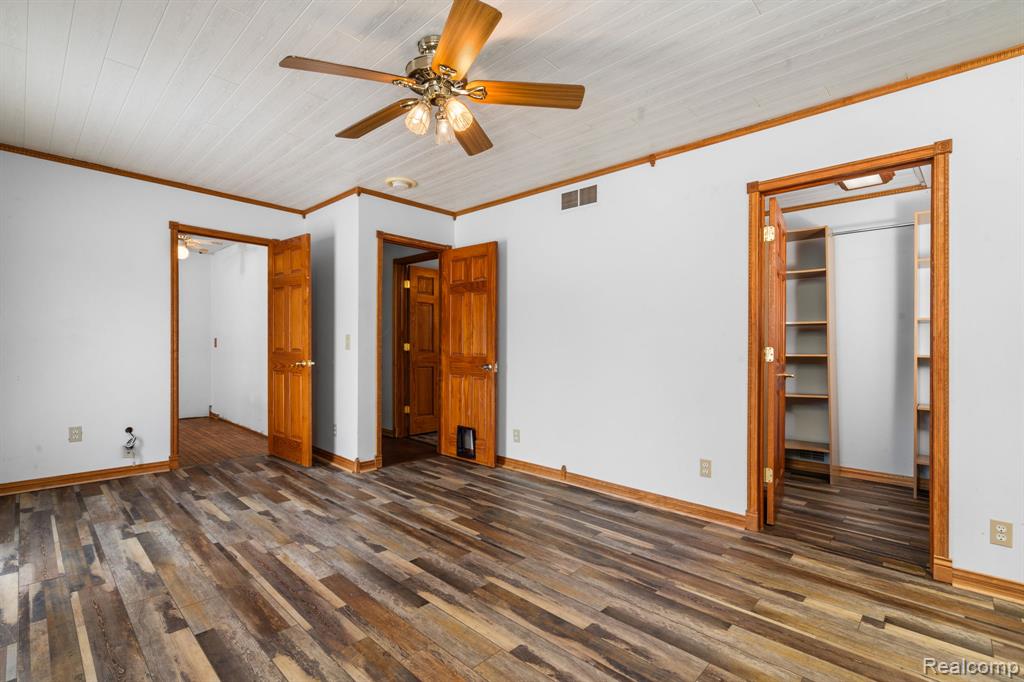 468 N Truhn Road, Fowlerville, MI 48836 — Photo 11