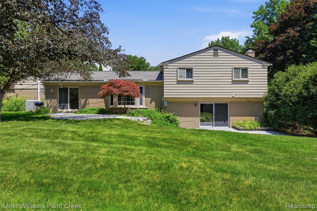 4016 Iverness Lane, West Bloomfield, MI 48323 — Photo 27