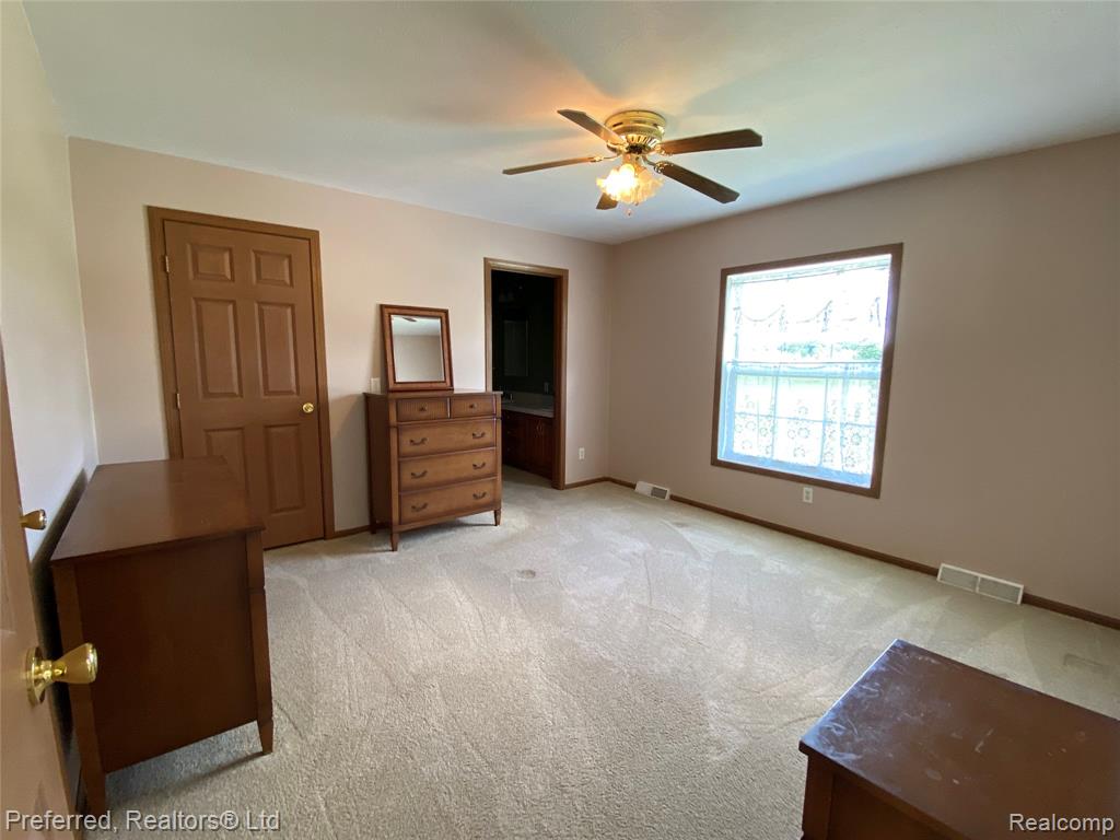 3185 Faussett Road, Howell, MI 48855 — Photo 13