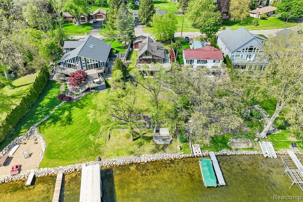 3641 Mann Road, Clarkston, MI