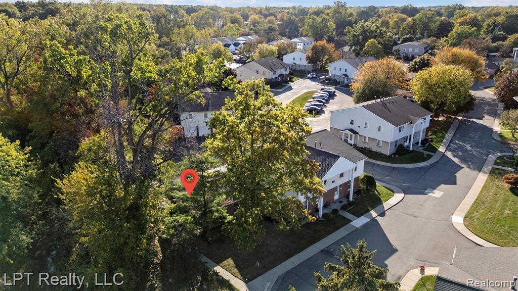 38201 Carolon Boulevard, 17B, Westland, MI — Photo 35