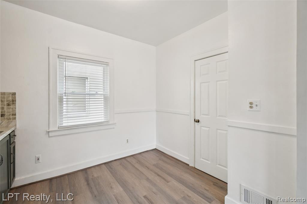 14915 Roselawn Street, Detroit, MI 48238 — Photo 10